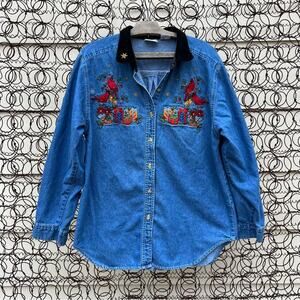 90s Americana Christmas presents mistletoe cardinals chambray button up shirt